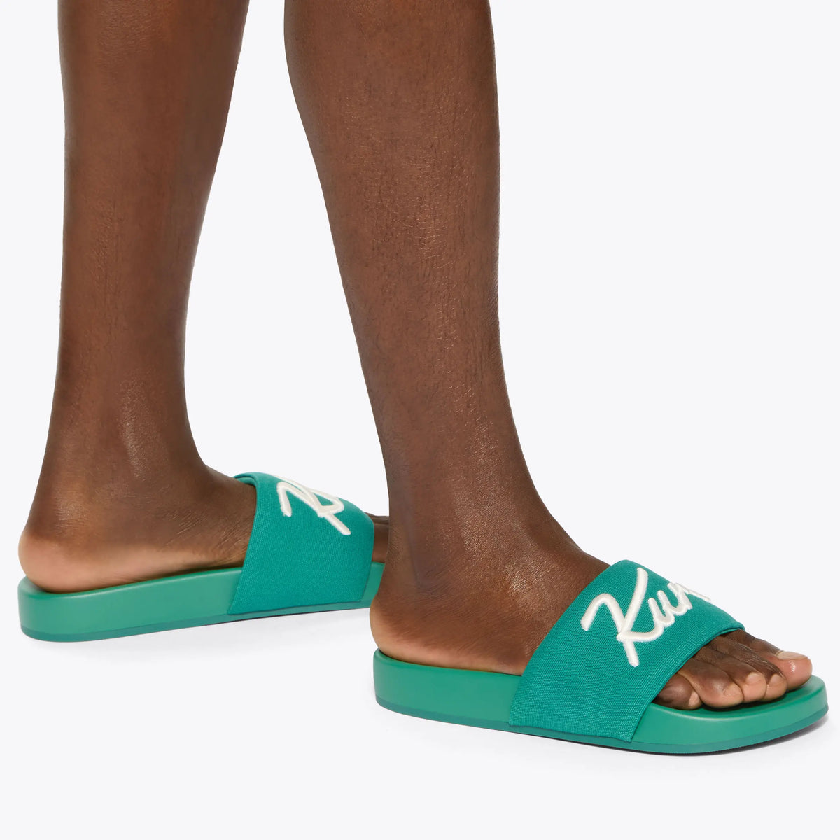 SCRIPT SLIDE SANDAL