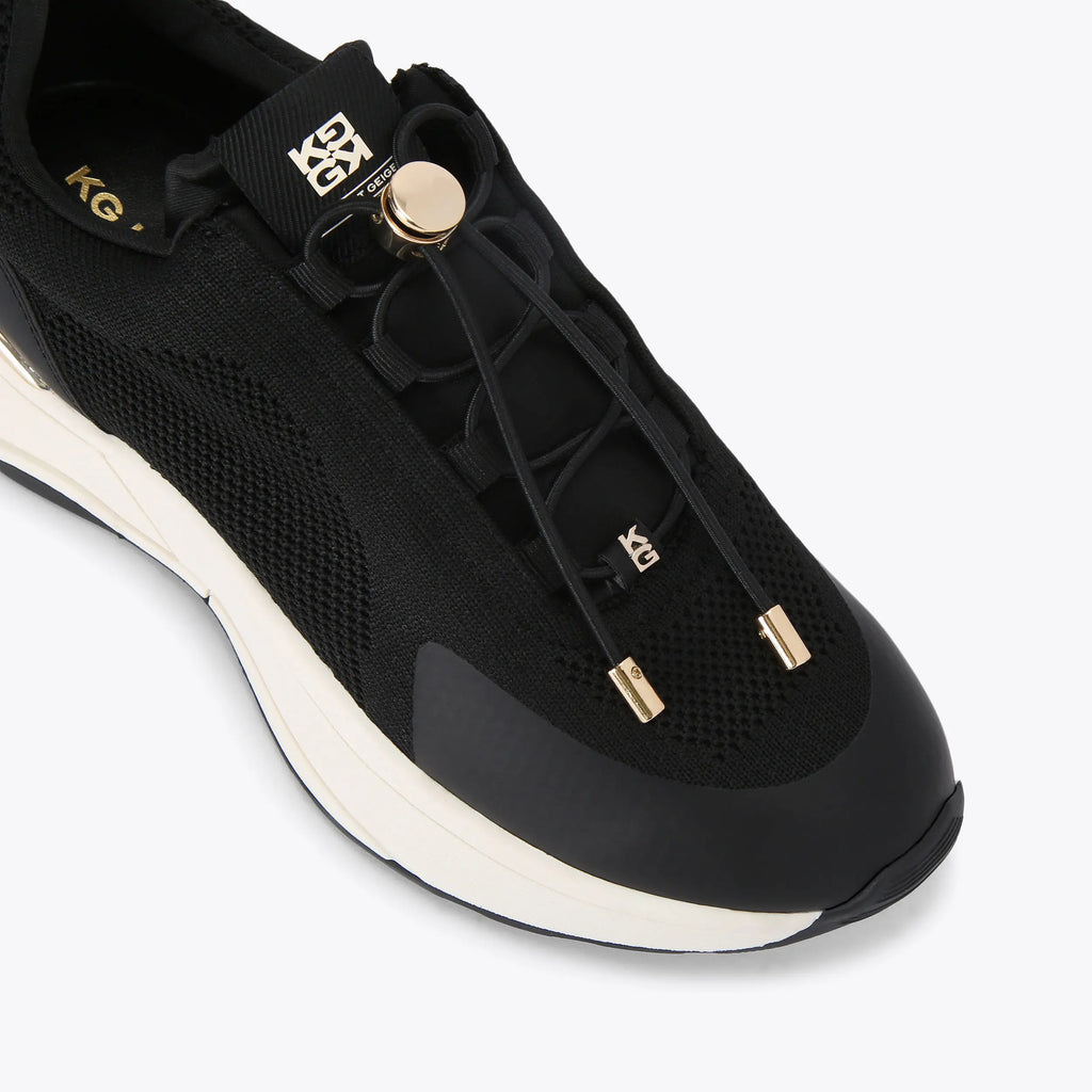 LINK TOGGLE SNEAKER