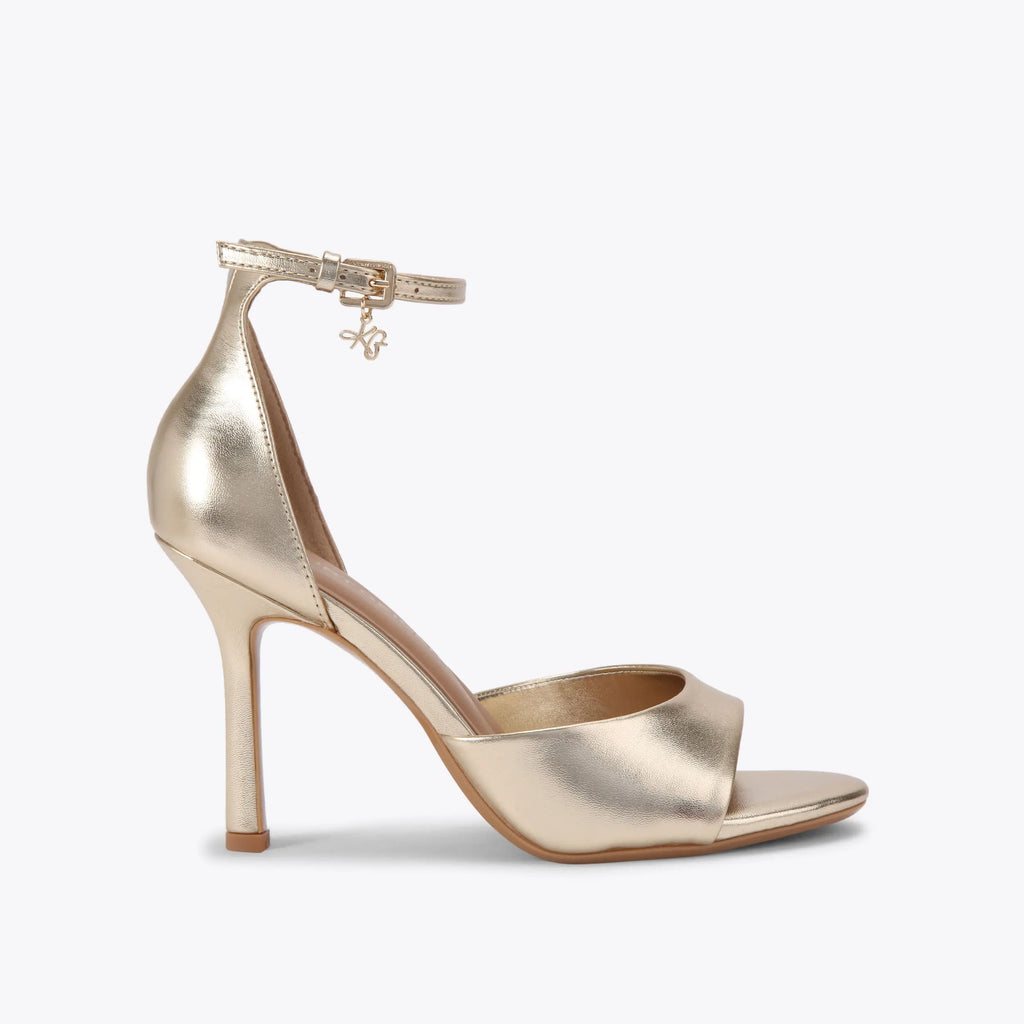 SABRINA HEEL
