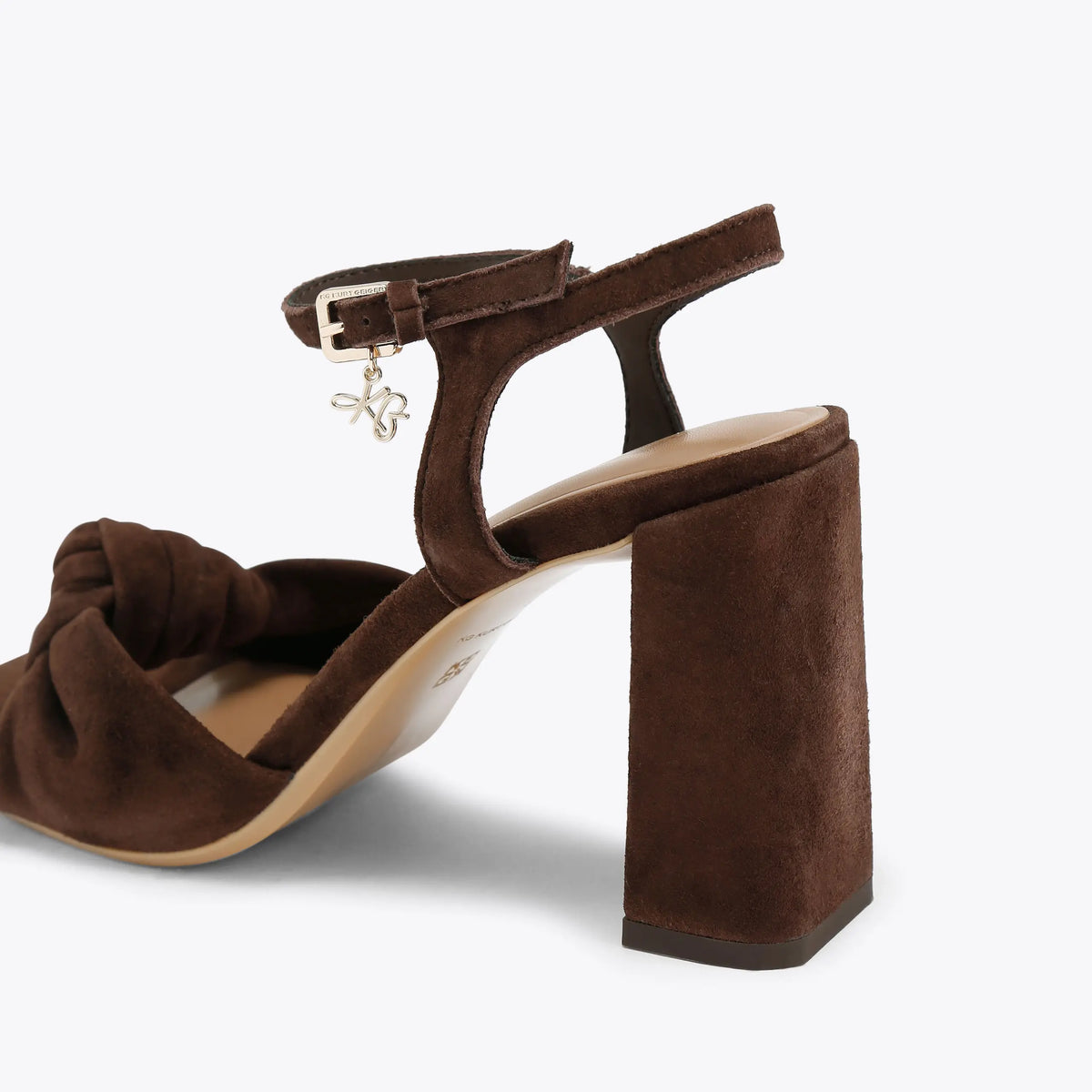 SIGNET HEEL
