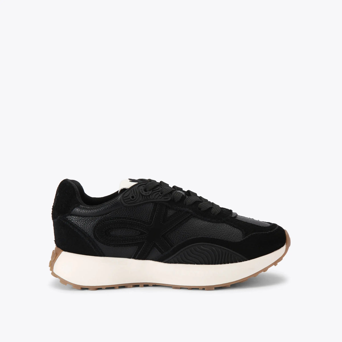 LETTIE SNEAKER
