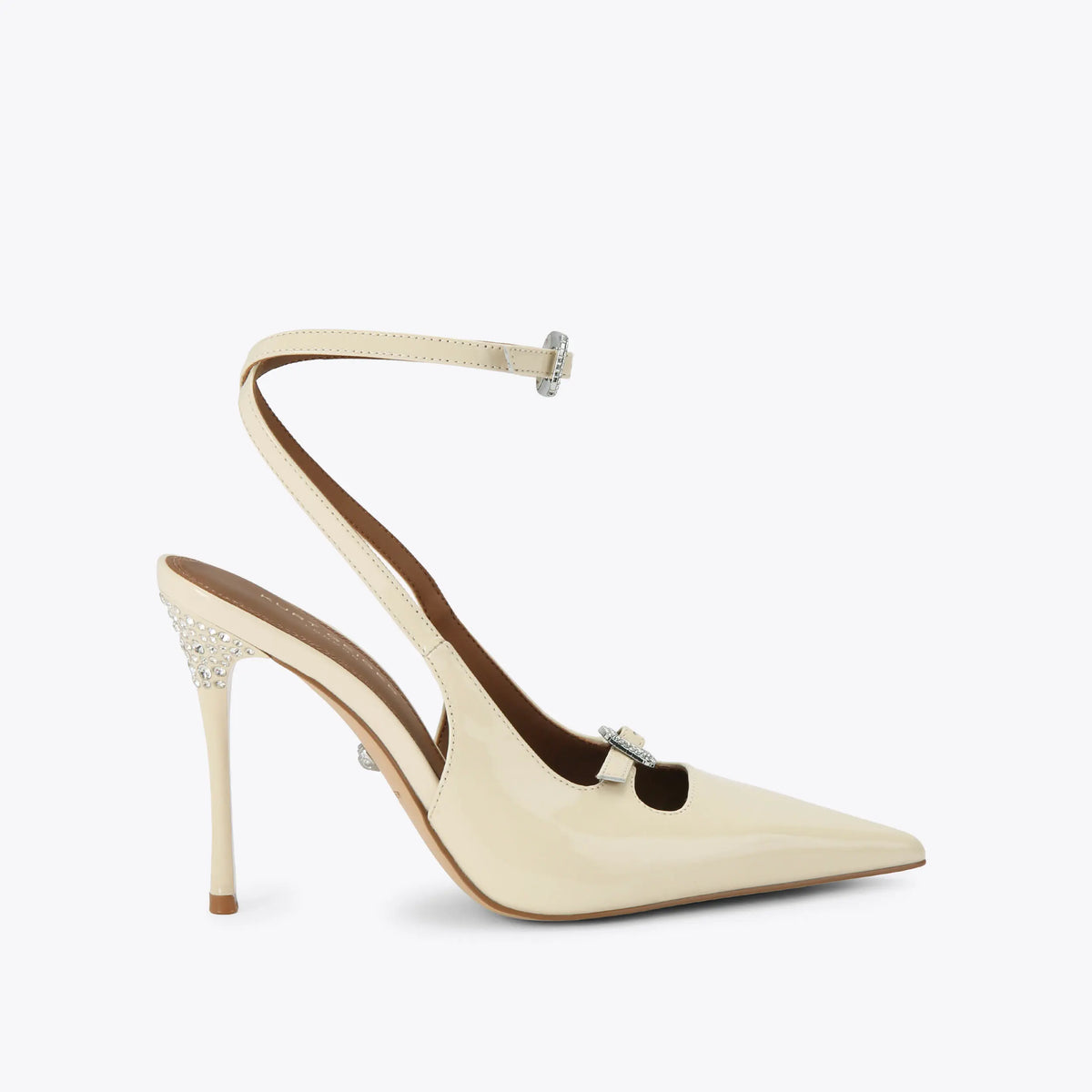 BUCKLE POINT COURT HEEL