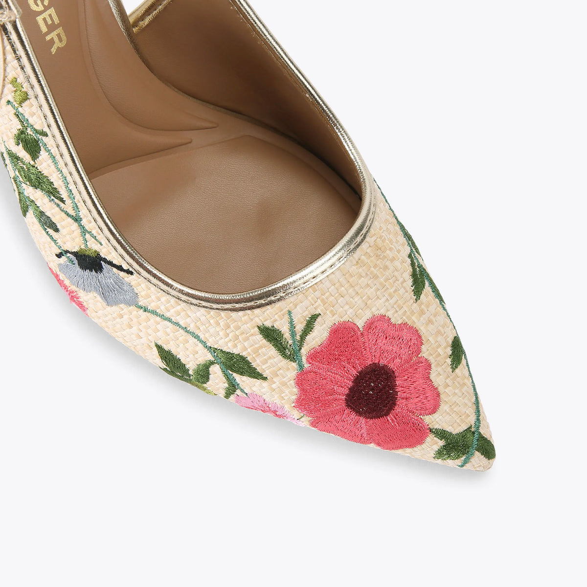 ARIA HEEL