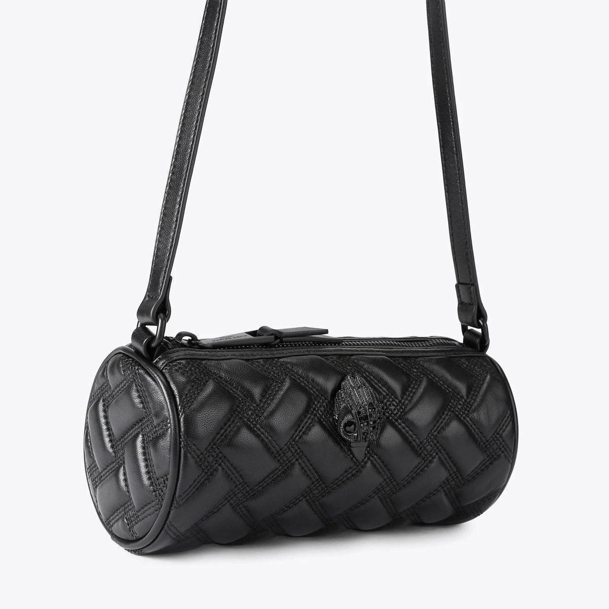 SMALL KENSINGTON DRENCH BARREL BAG