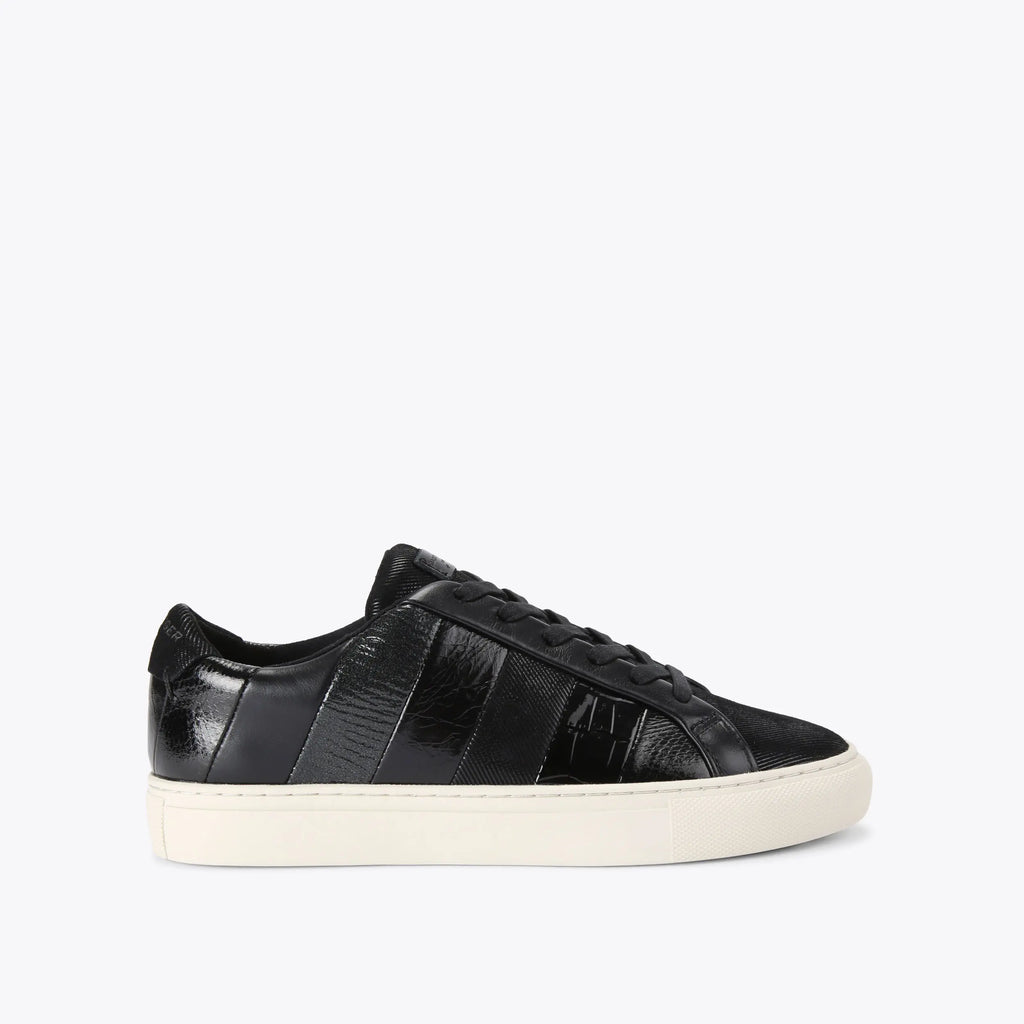 LANE STRIPE SNEAKER