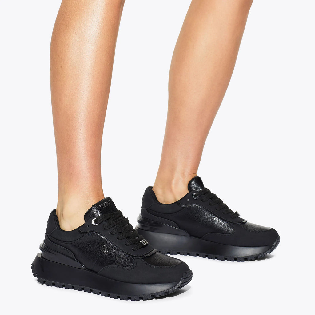 LOUISA SNEAKER