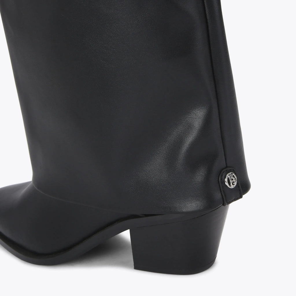 TELLING BOOT