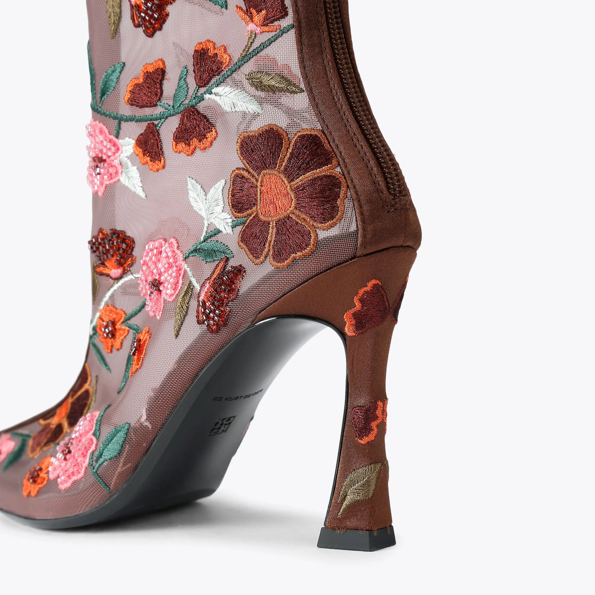 TRANSFORM BOOT