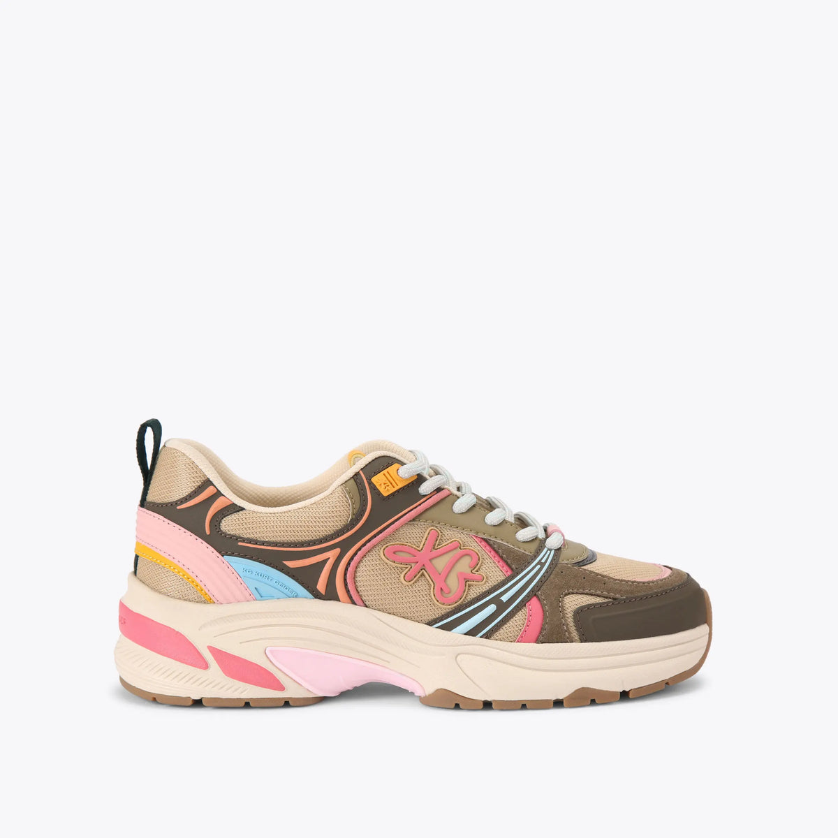 LEXIE SNEAKER