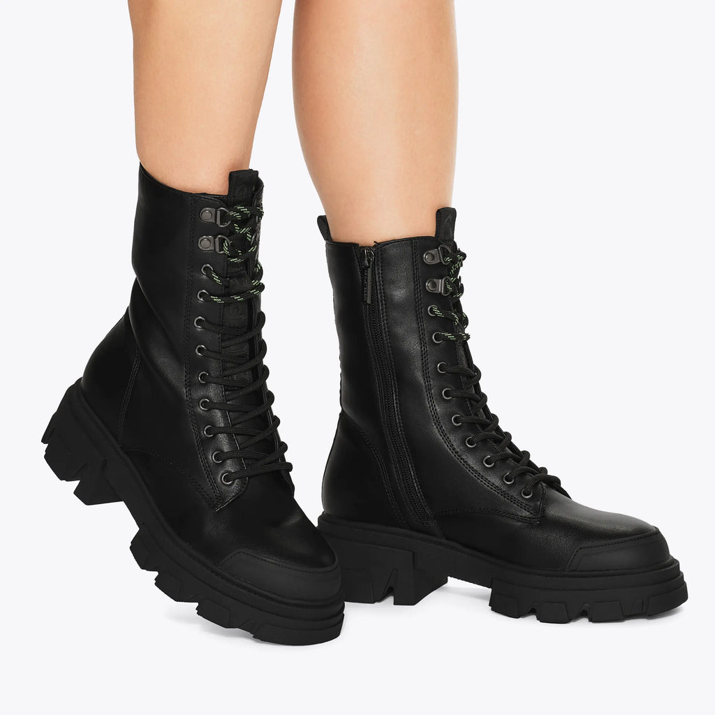 TREKKER LACE UP BOOT