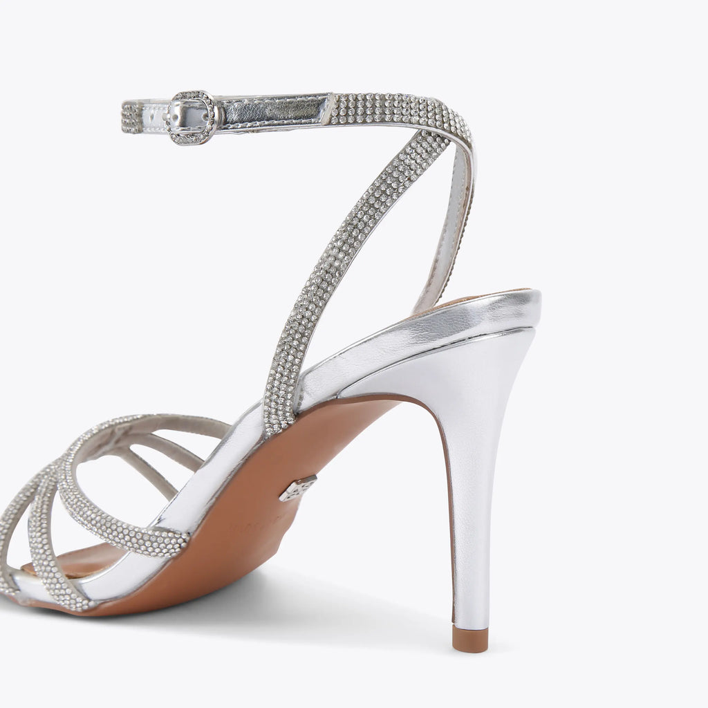 FANCY HEEL