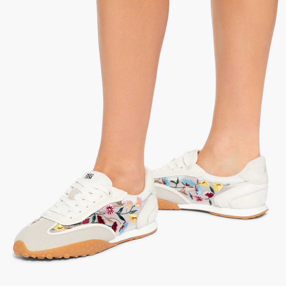 LAVENDER SNEAKER