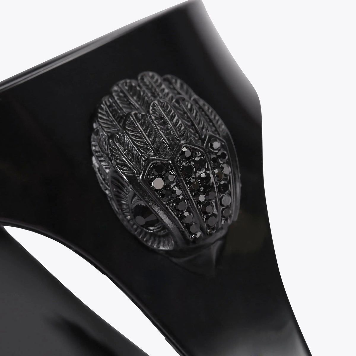MADDISON T-BAR DRENCH SANDAL