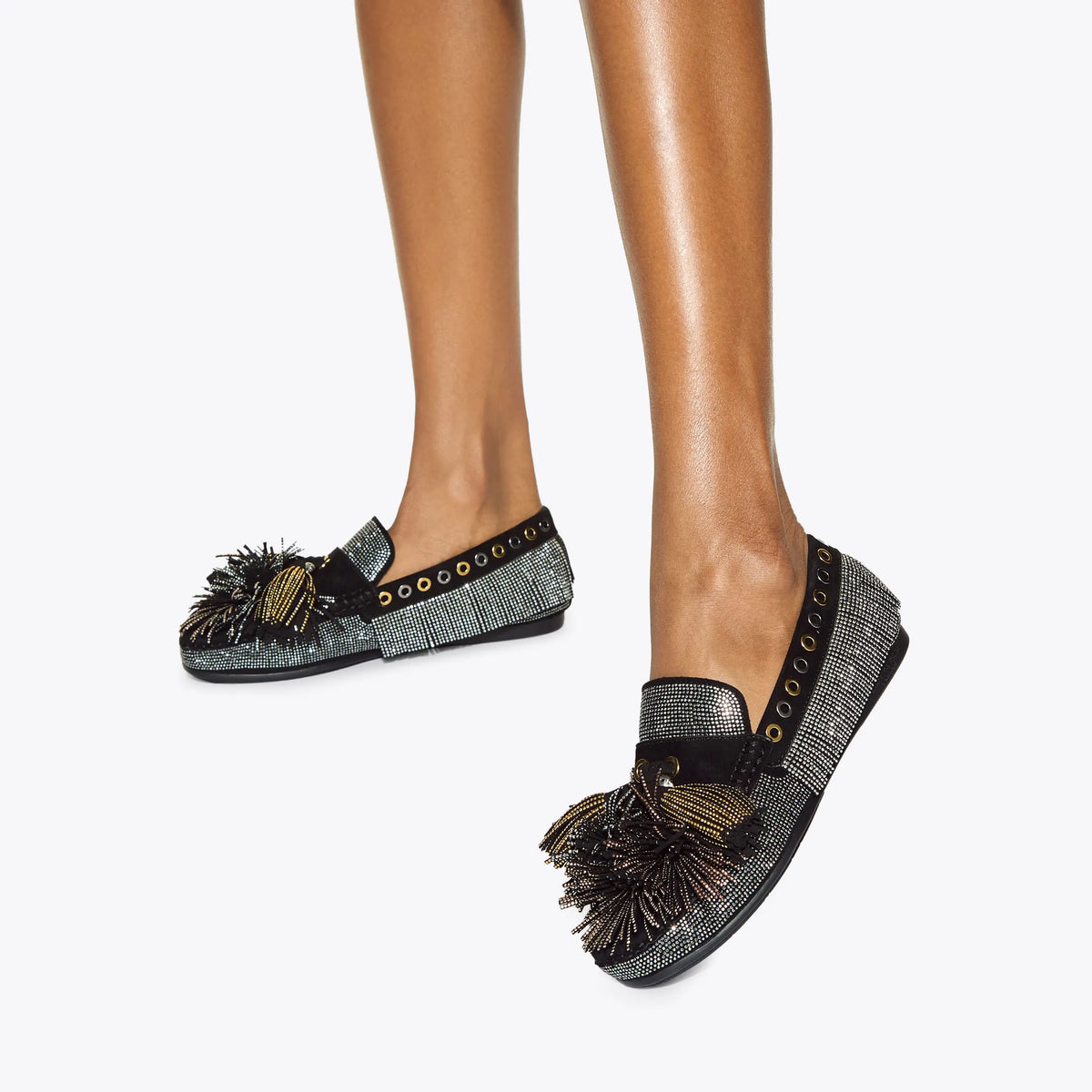 POM POM MOCCASIN