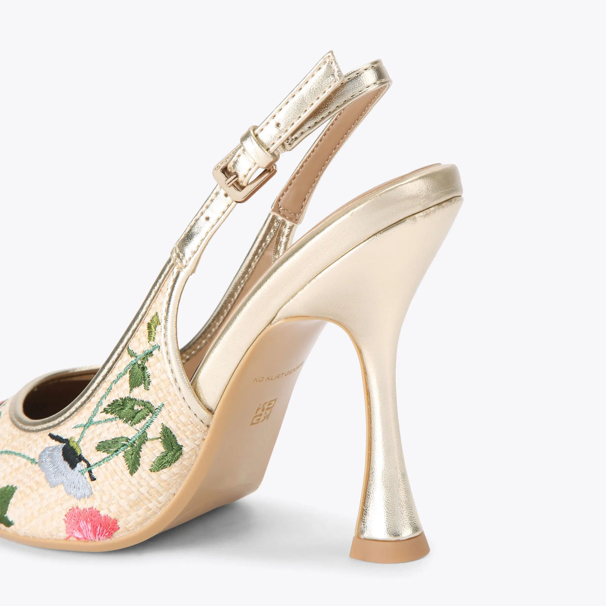 ARIA HEEL