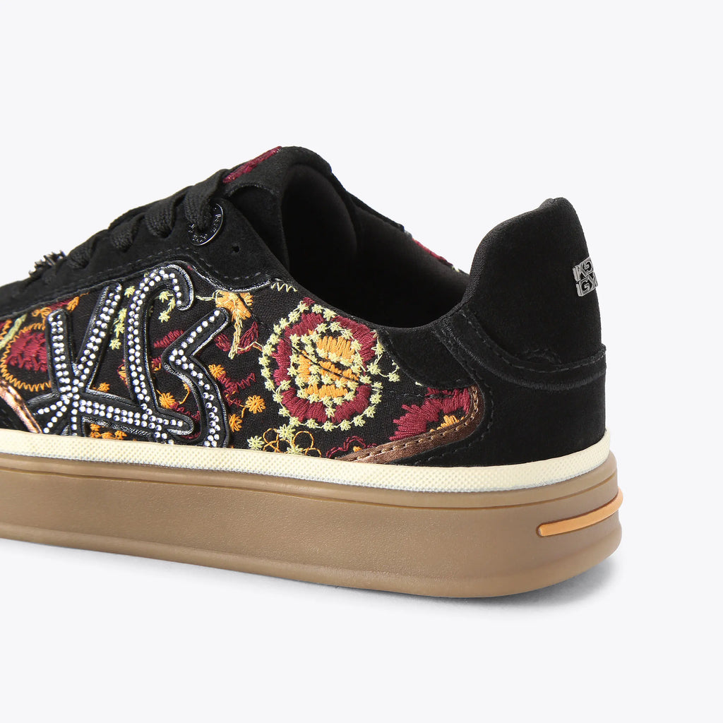 LEENA SNEAKER