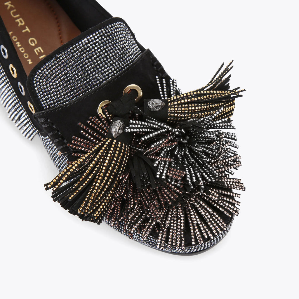 POM POM MOCCASIN