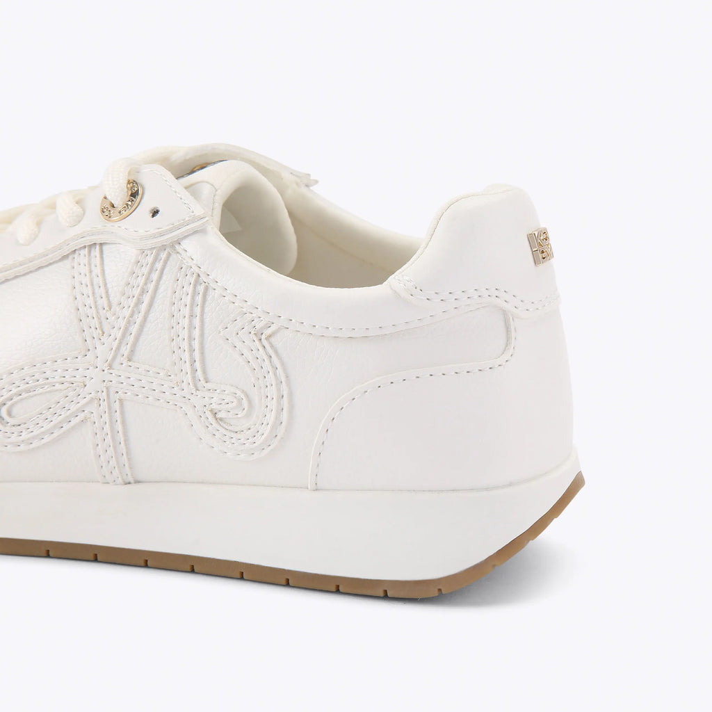 LALA SNEAKER