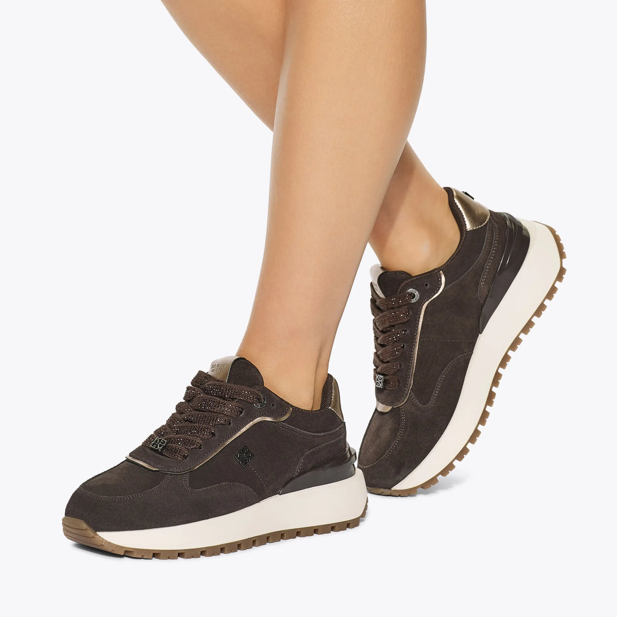 LOUISA SNEAKER